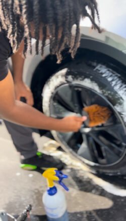 Wheel and Rim Detailing